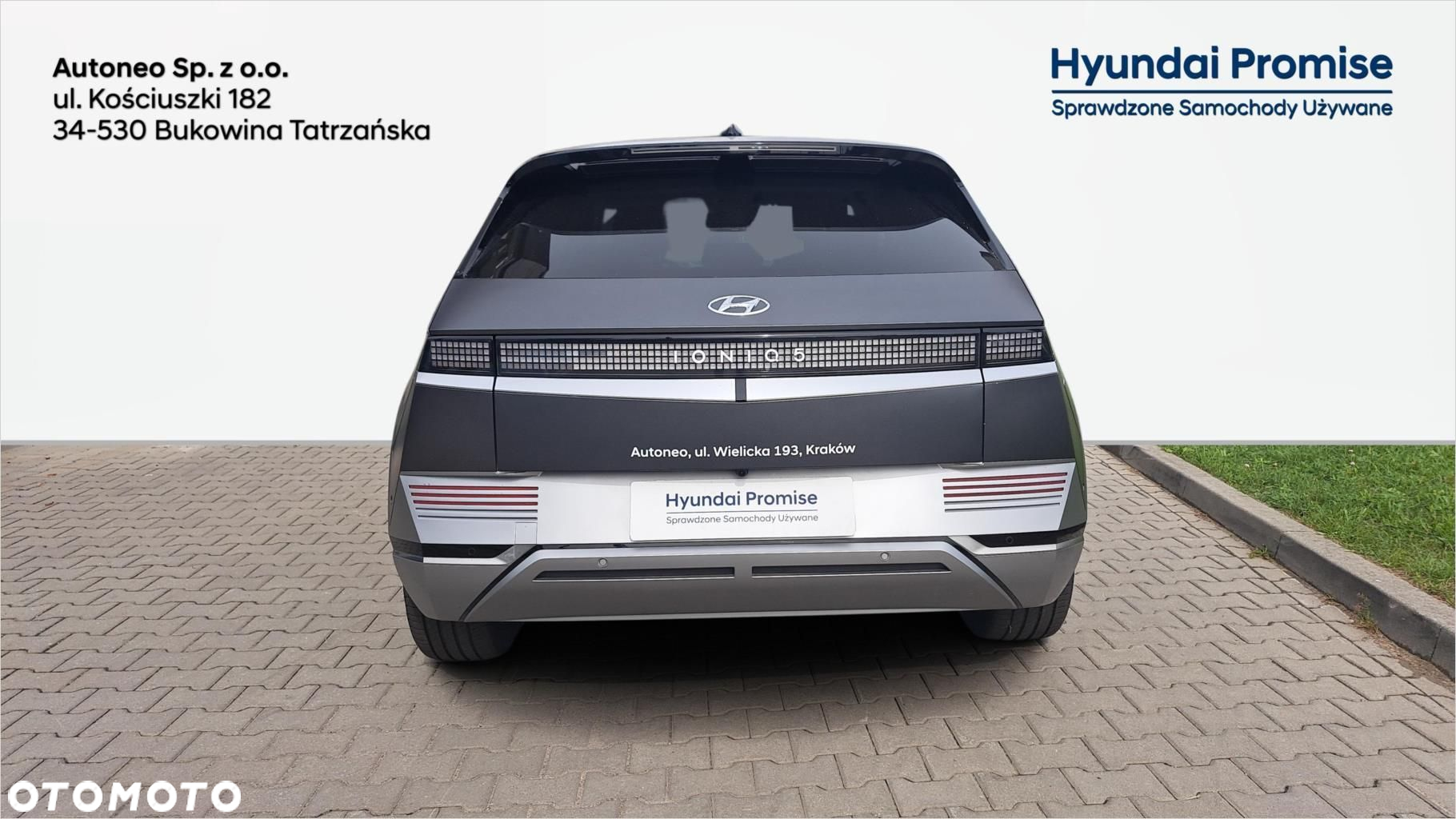 Hyundai IONIQ - 3