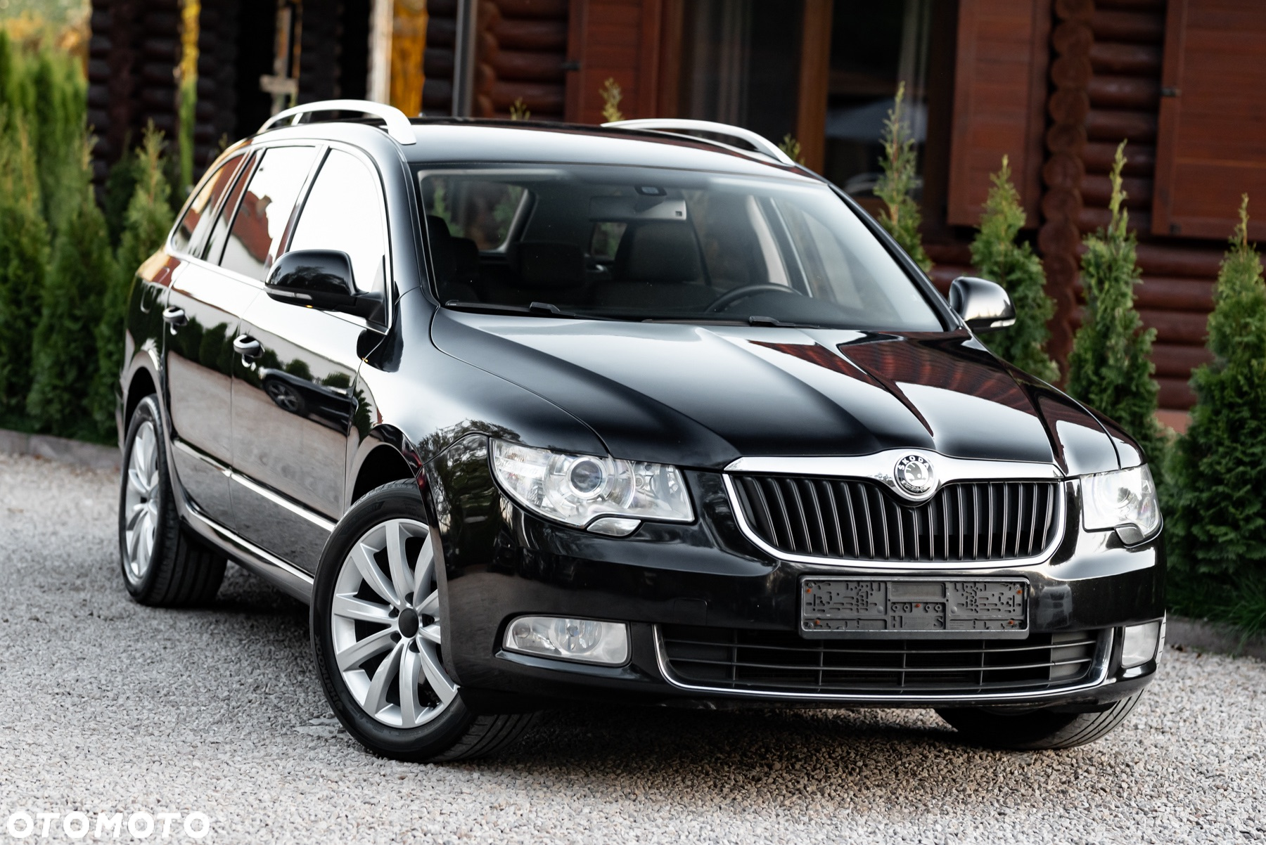 Skoda Superb 2.0 TDI Comfort DSG - 4