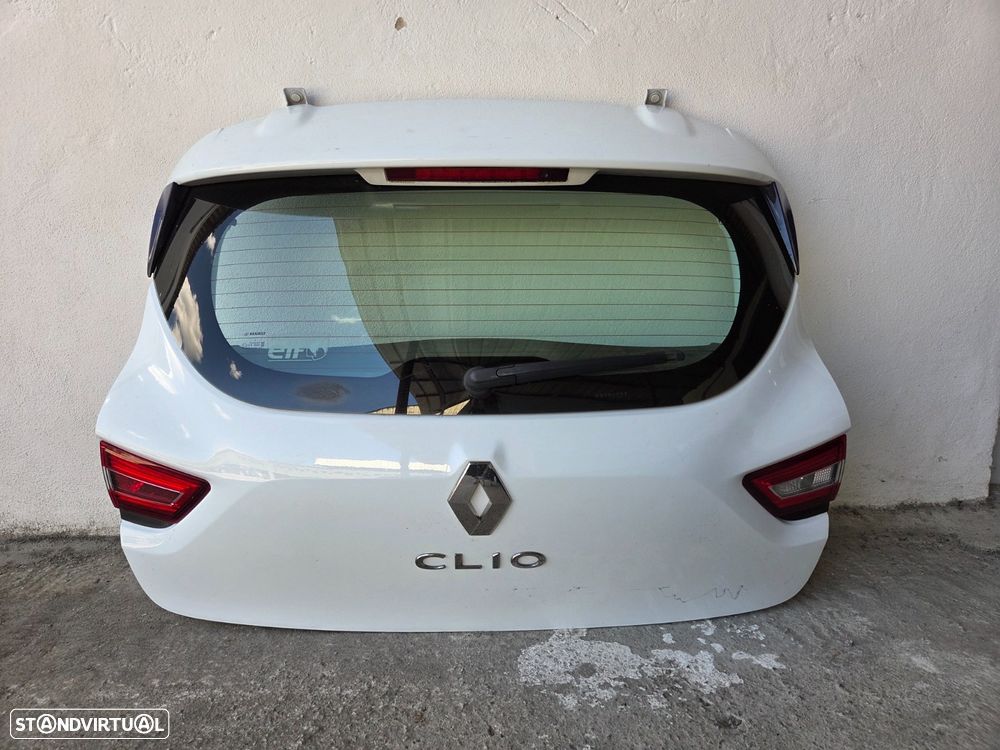 Tampa mala Renault clio 4