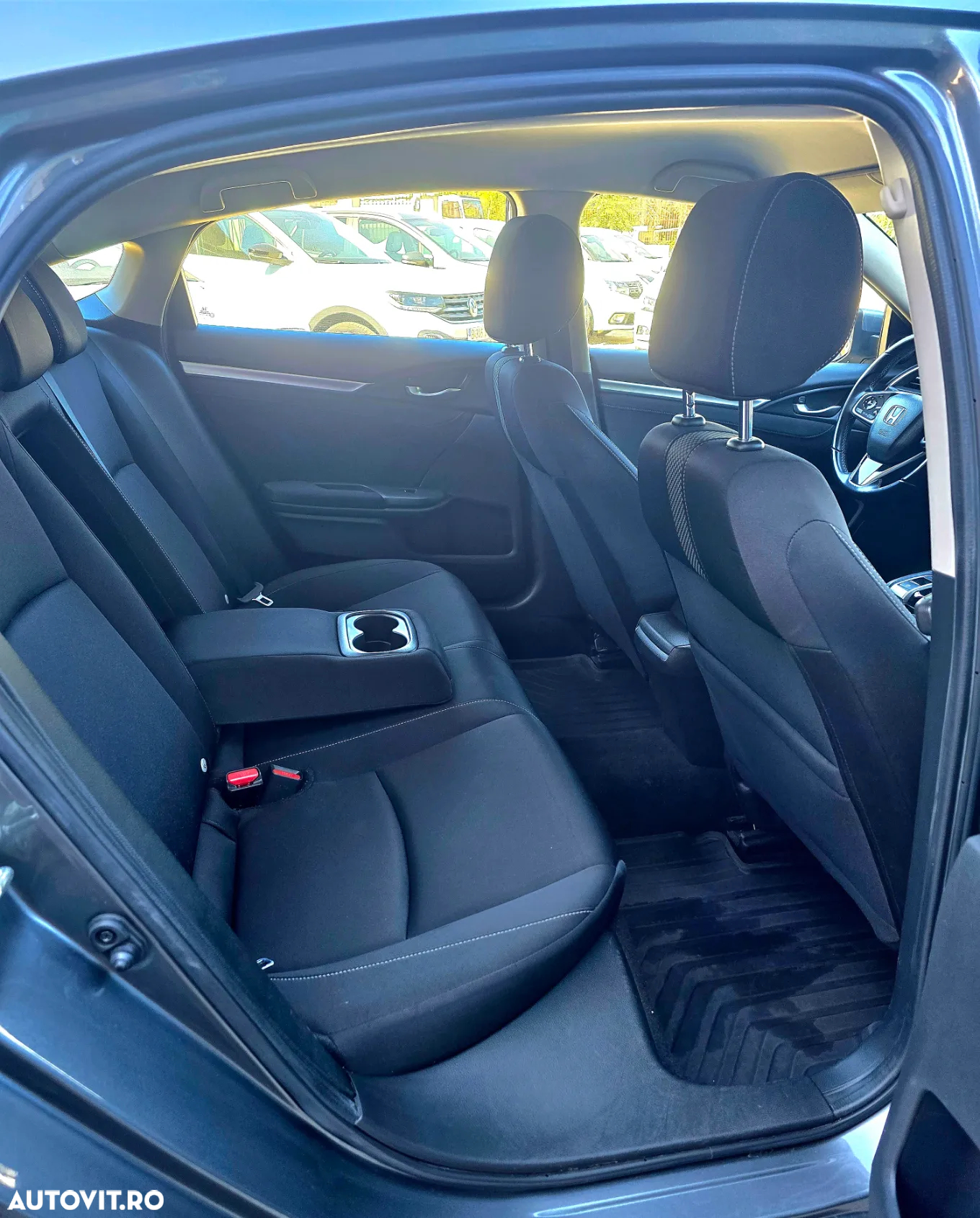 Honda Civic Sedan 1.5 VTEC Turbo Elegance Navi - 13