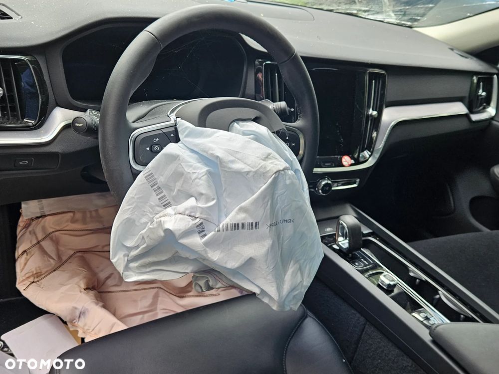 Volvo S60 - 3