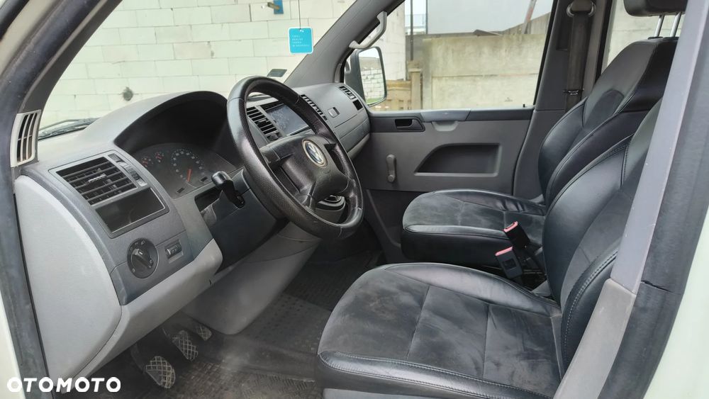 Volkswagen Transporter T5 Doka - 5