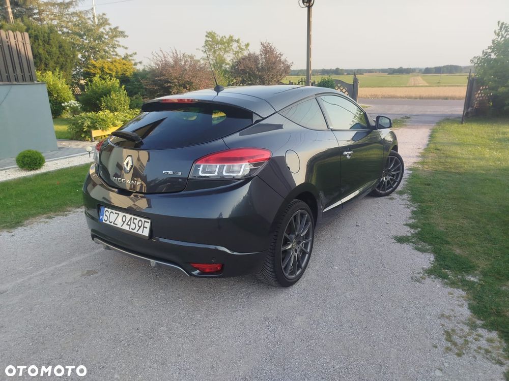 Renault Megane 220 GT - 10