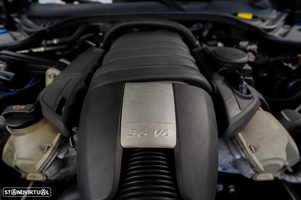 Porsche Panamera 4 PDK - 34