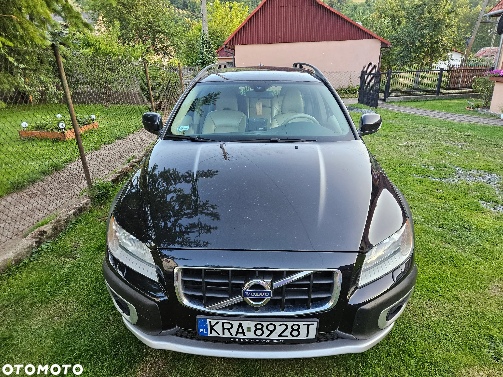 Volvo XC 70 D5 AWD Momentum - 3