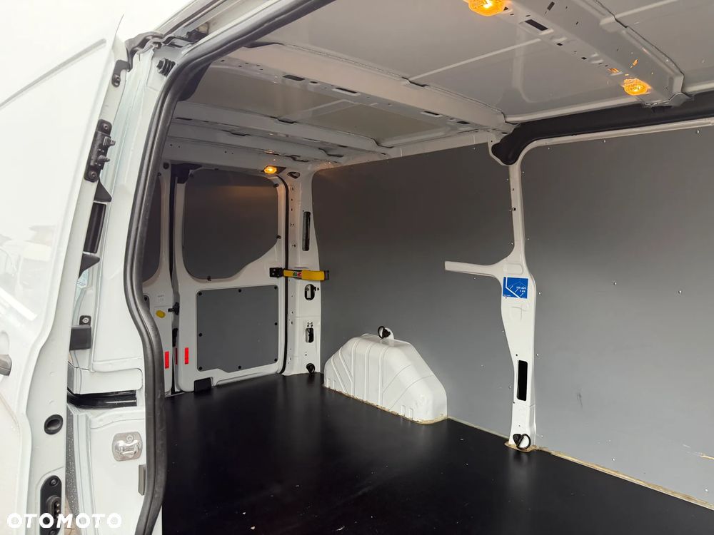 Ford Custom L2H1 - 6