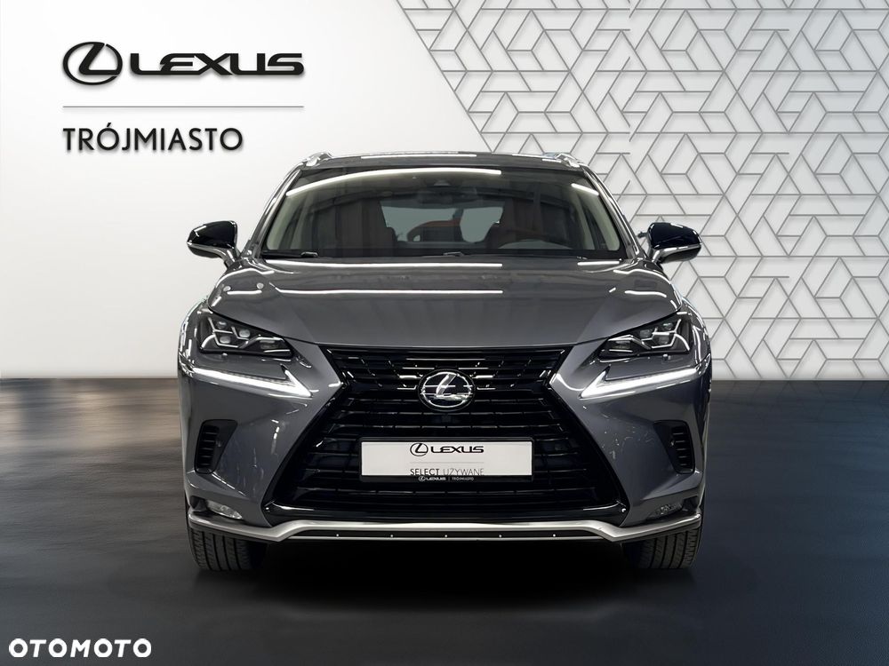Lexus NX 300h F Impression AWD - 8
