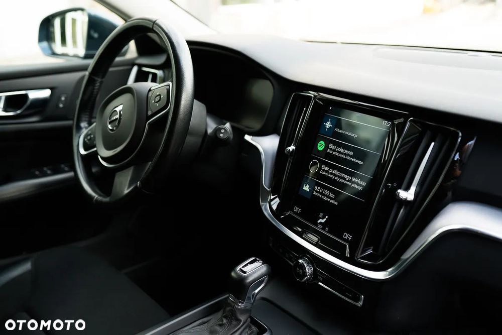 Volvo V60 D3 Momentum Pro - 16