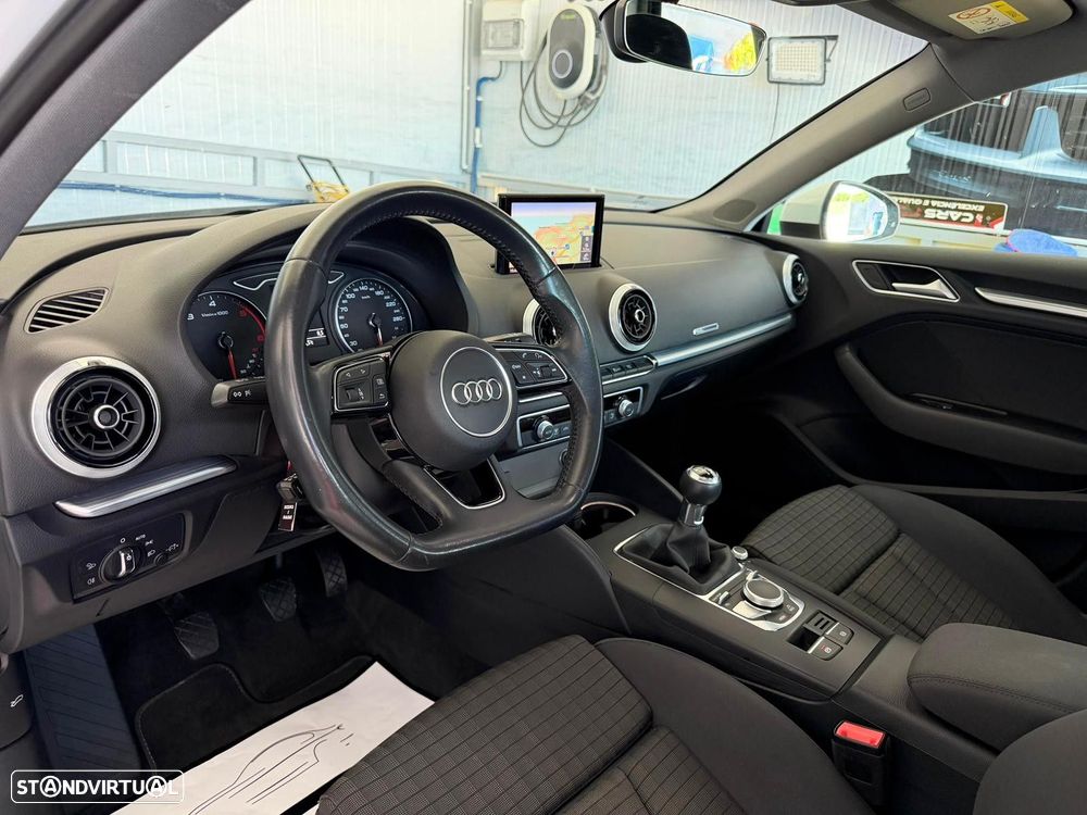Audi A3 Sportback 1.6 TDI Sport - 10
