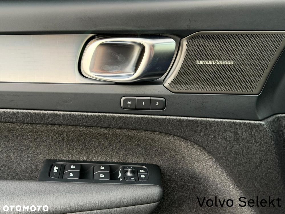 Volvo XC 40 - 31