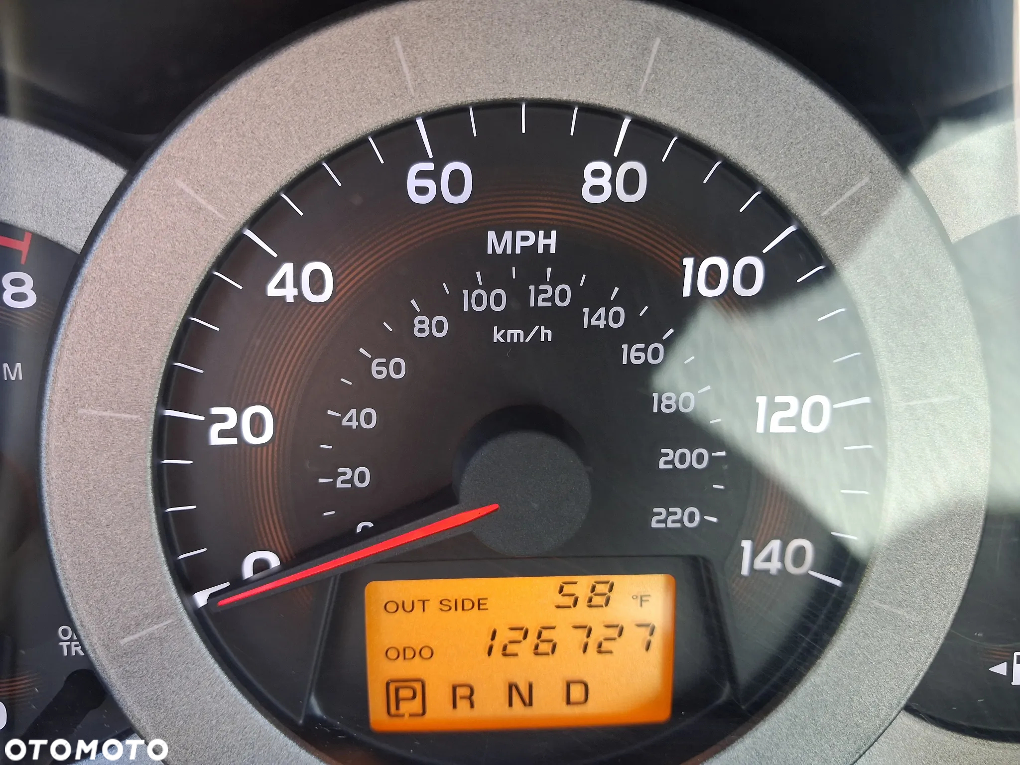 Toyota RAV4 - 8