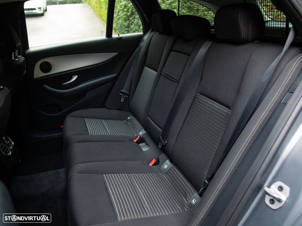 Mercedes-Benz E 300 de 9G-TRONIC Avantgarde - 24