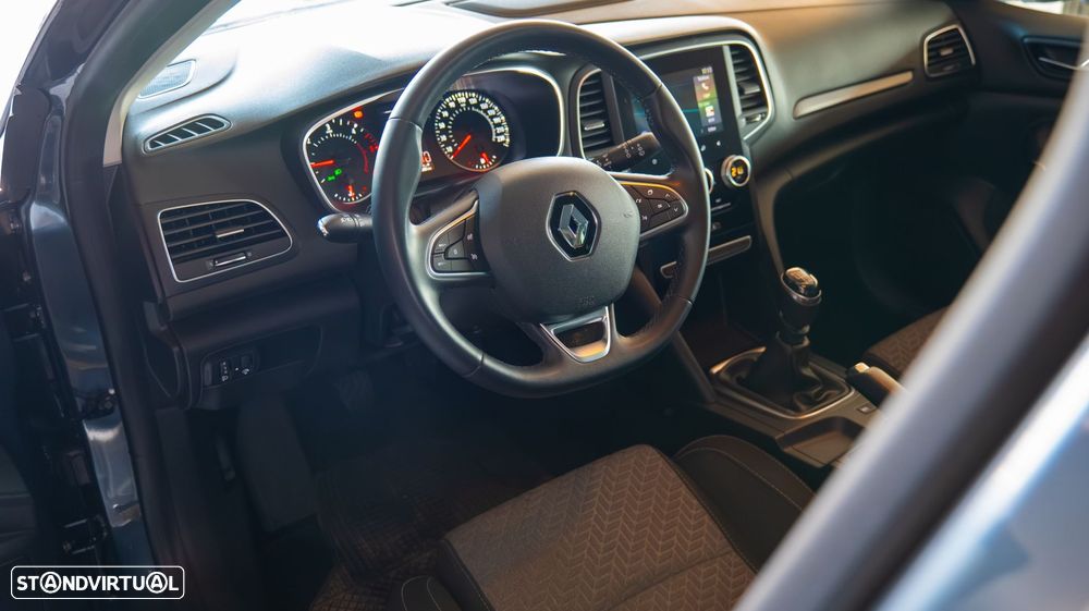 Renault Mégane - 10