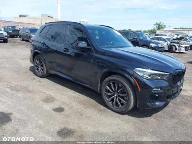 BMW X5 xDrive40i - 1