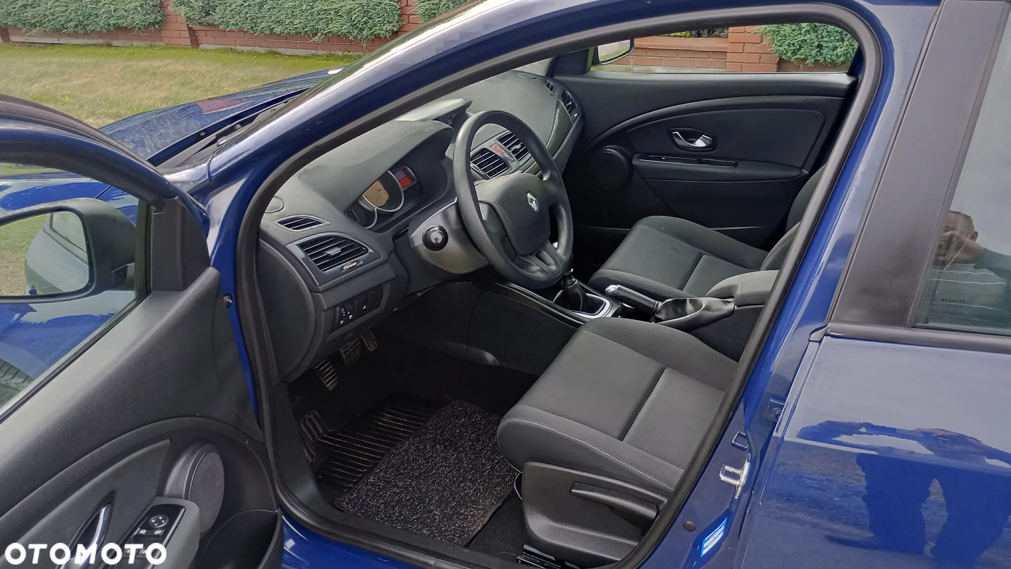 Renault Megane 1.6 16V 110 Authentique - 9