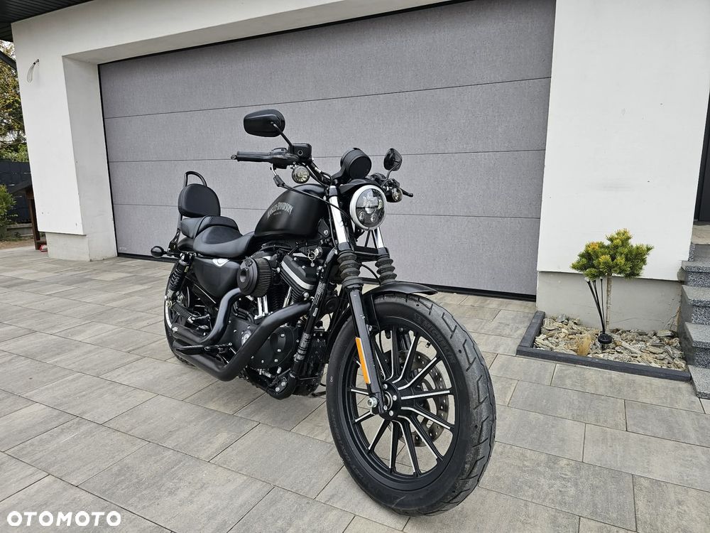 Harley-Davidson Sportster Iron 883 - 8