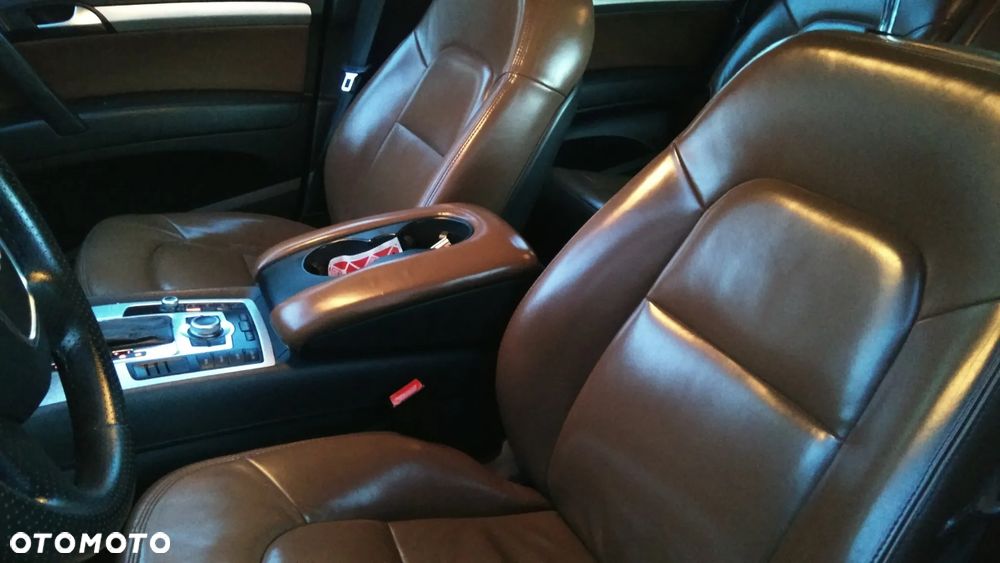 Audi Q7 - 36