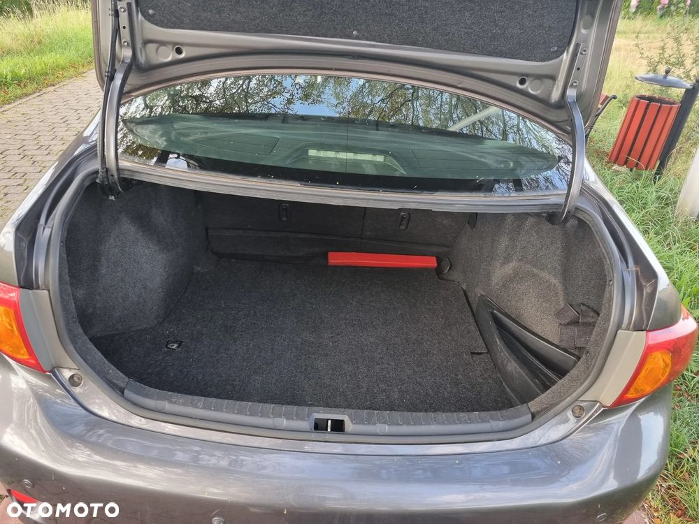 Toyota Corolla 1.6 VVT-i Terra Start - 11