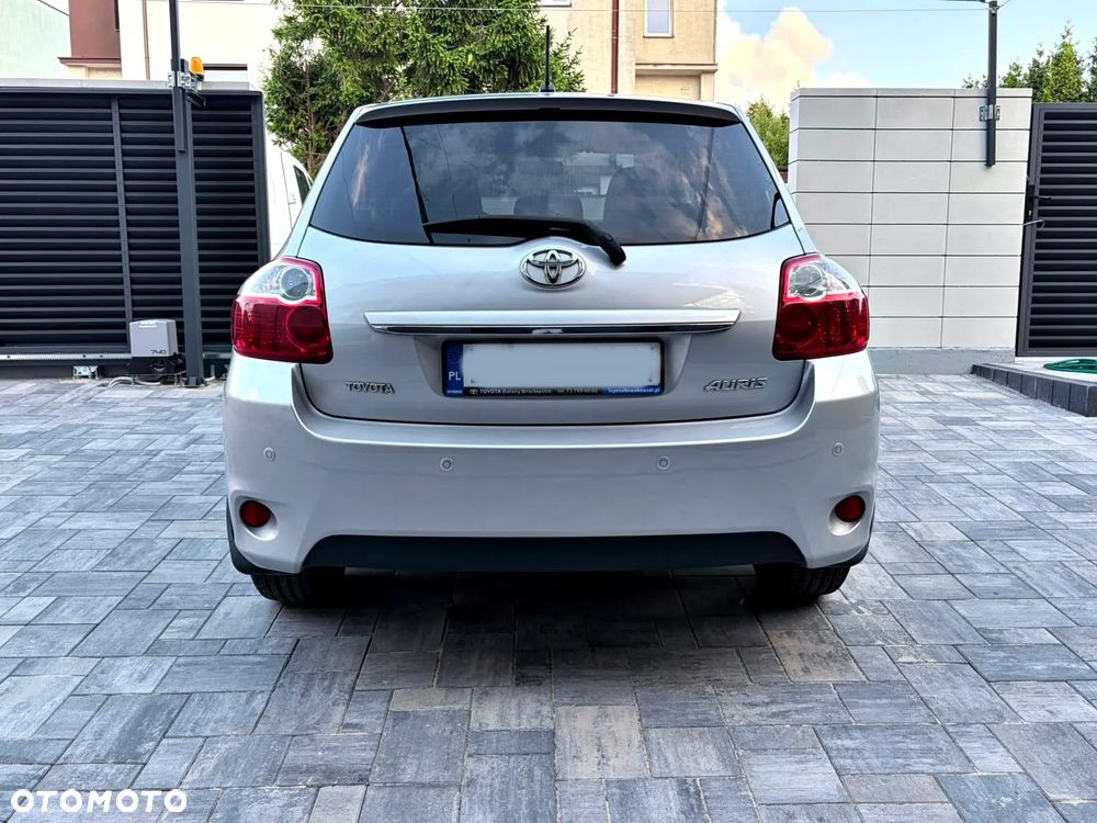 Toyota Auris 1.6 Premium Comfort - 14