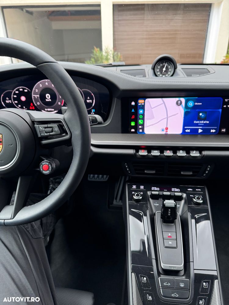 Porsche 911 Carrera PDK - 20