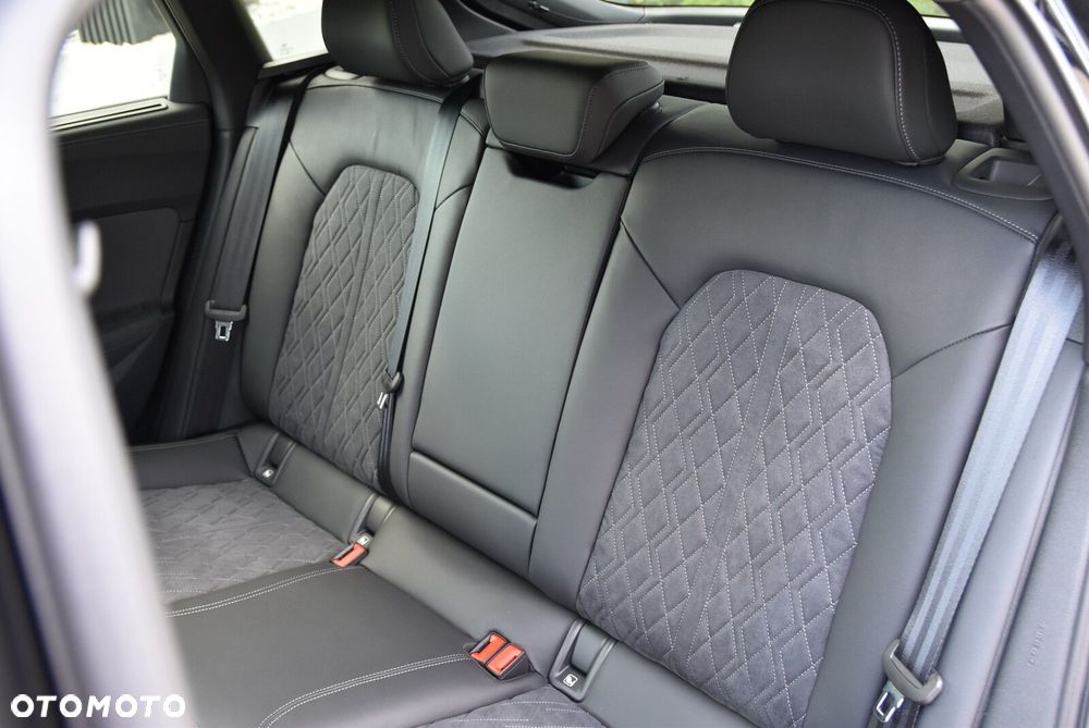 Audi A5 Limousine - 12