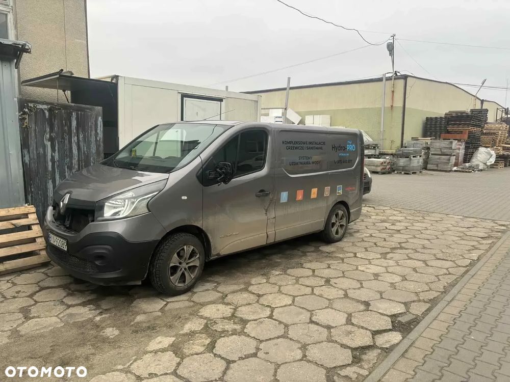 Renault TRAFIC - 1