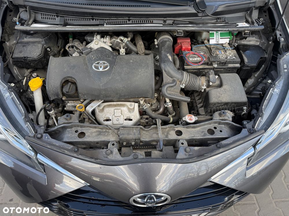 Toyota Yaris 1.5 Premium - 14