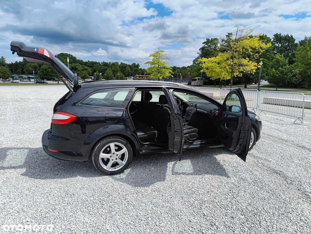 Ford Mondeo 2.2 TDCi Trend - 9