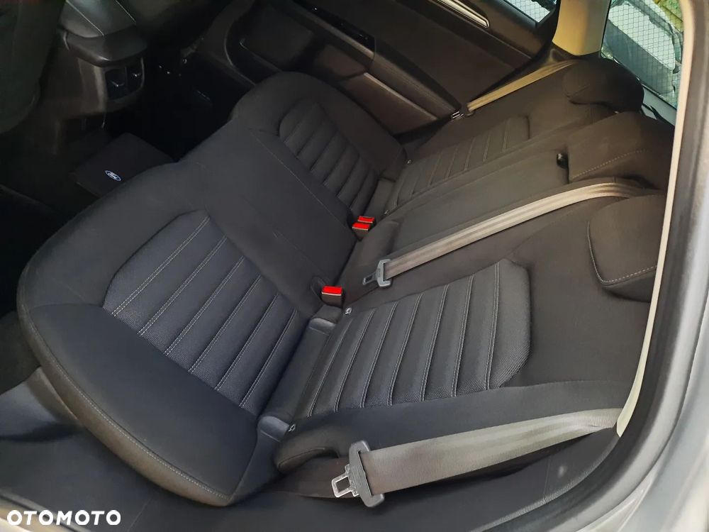 Ford Mondeo 2.0 TDCi Edition PowerShift - 19