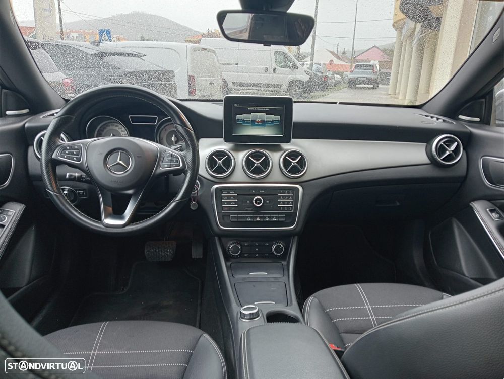 Mercedes-Benz CLA 200 d Shooting Brake Urban Aut. - 24