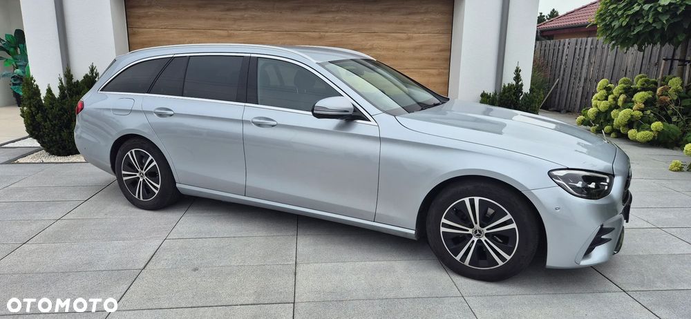 Mercedes-Benz Klasa E 200 d 9G-TRONIC - 5
