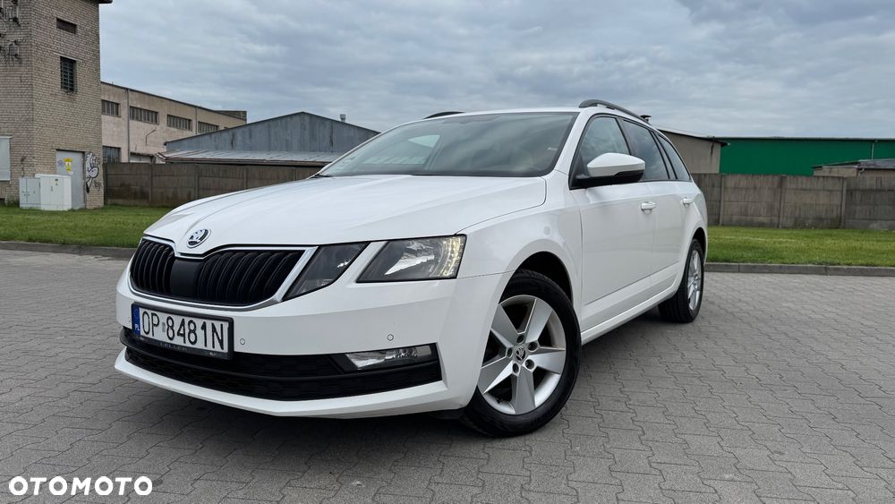Skoda Octavia 1.6 TDI Ambition - 2