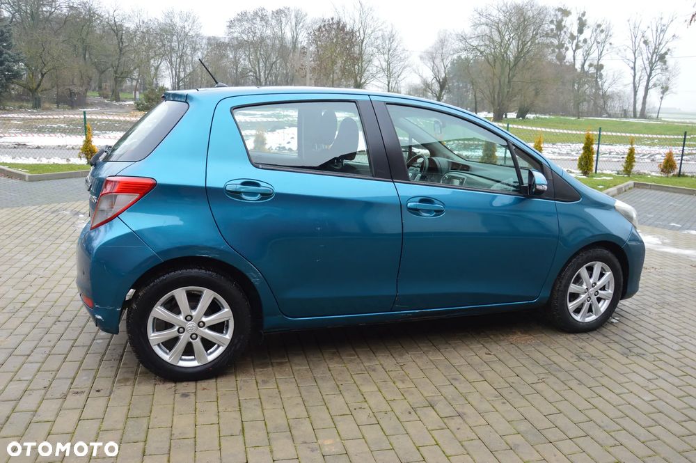 Toyota Yaris - 7