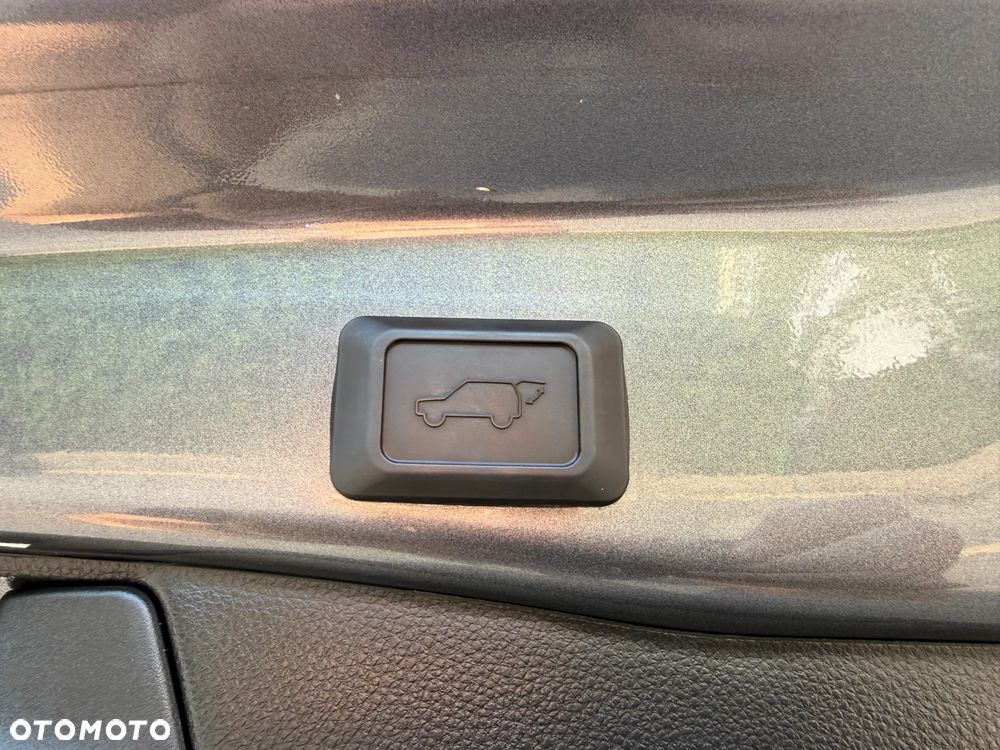 Toyota RAV4 2.5 Hybrid Comfort 4x2 - 26