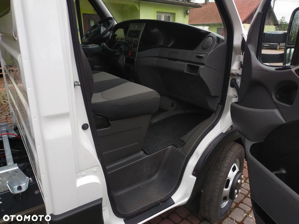 Iveco Daily 35C15 - 11