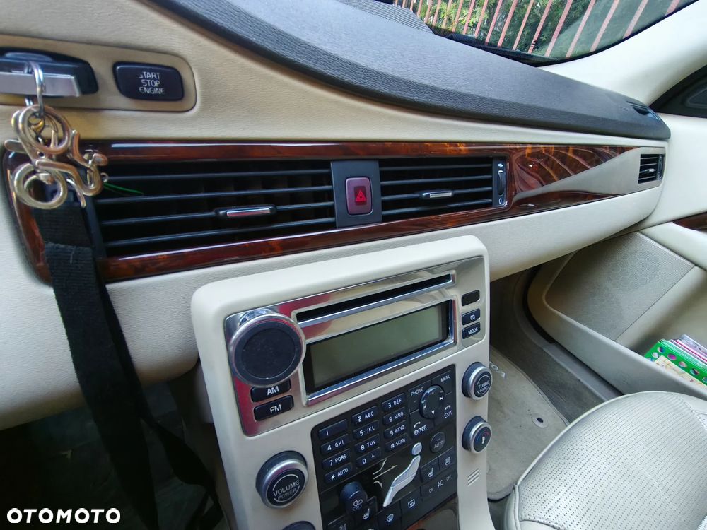 Volvo V70 3.2 Summum - 23