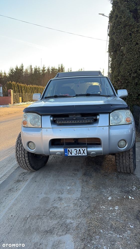 Nissan Frontier - 5