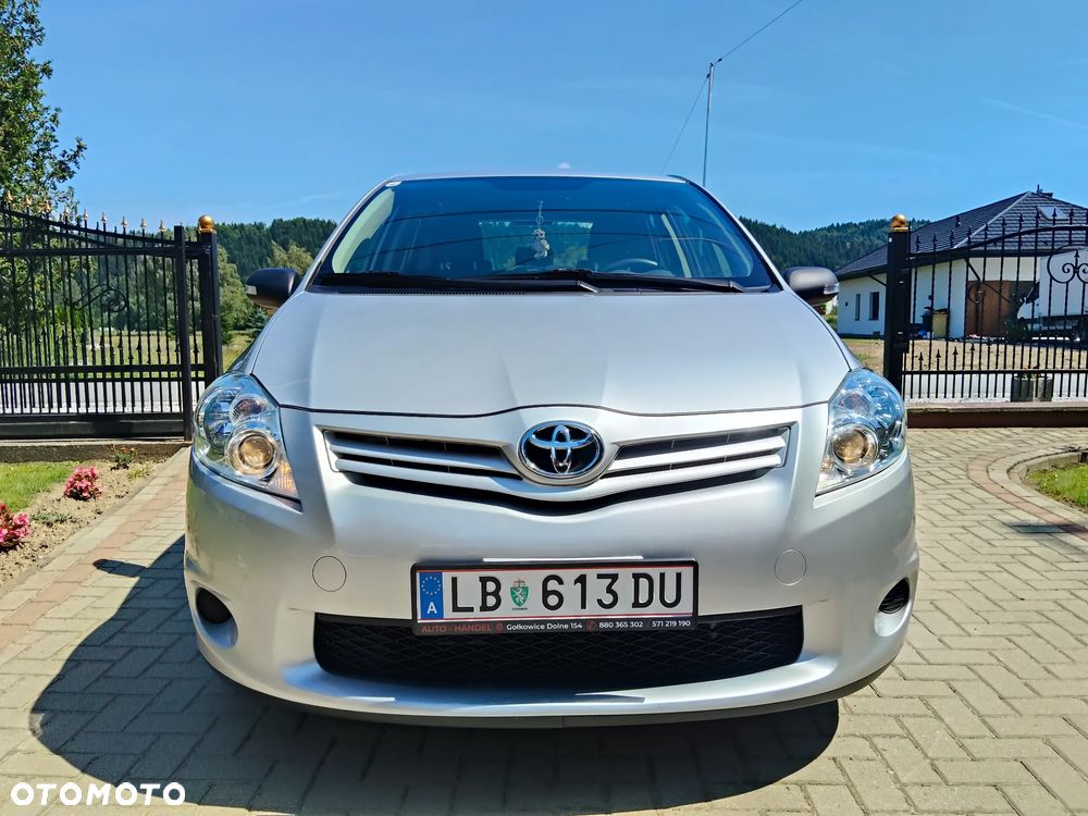 Toyota Auris 1.33 VVT-i - 3