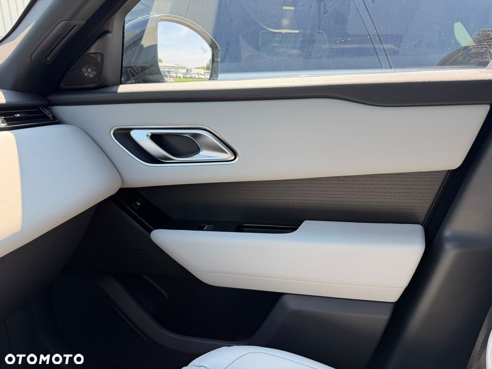 Land Rover Range Rover Velar - 11