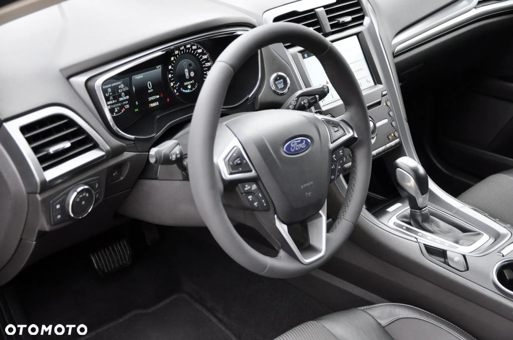 Ford Mondeo 2.0 TDCi STart-Stopp PowerShift-Aut ST-Line - 25