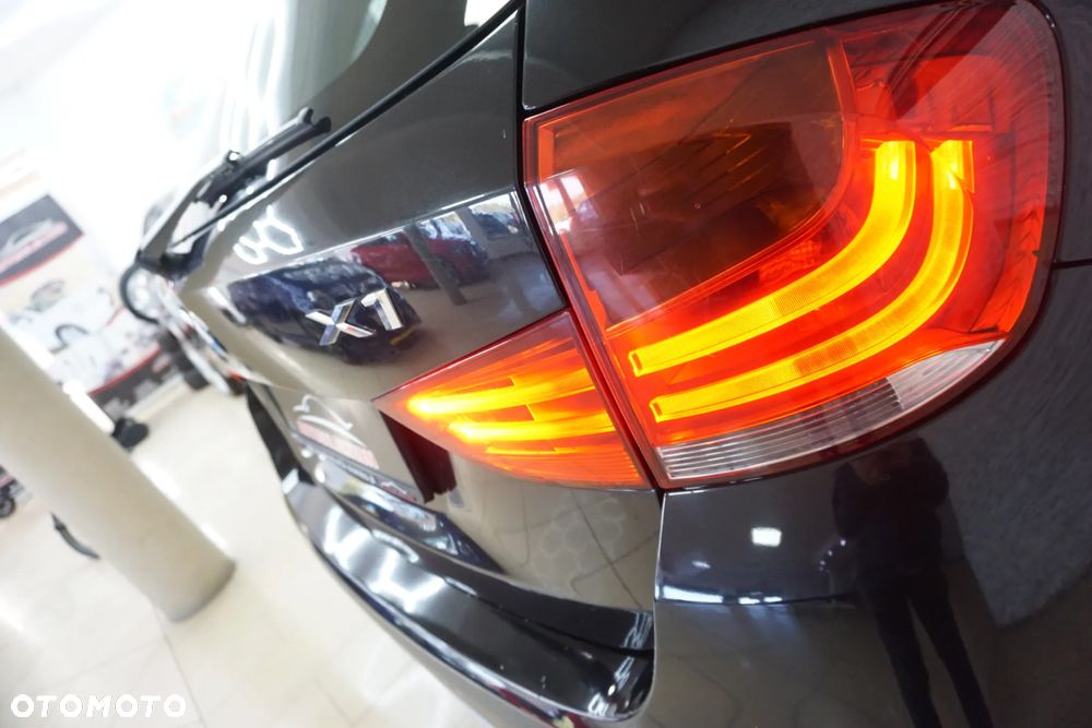 BMW X1 sDrive18d - 18