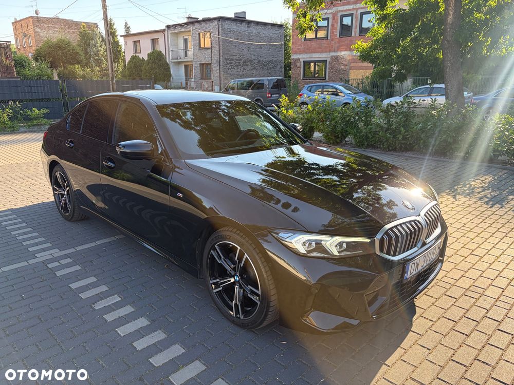 BMW Seria 3 320d xDrive mHEV M Sport sport - 4
