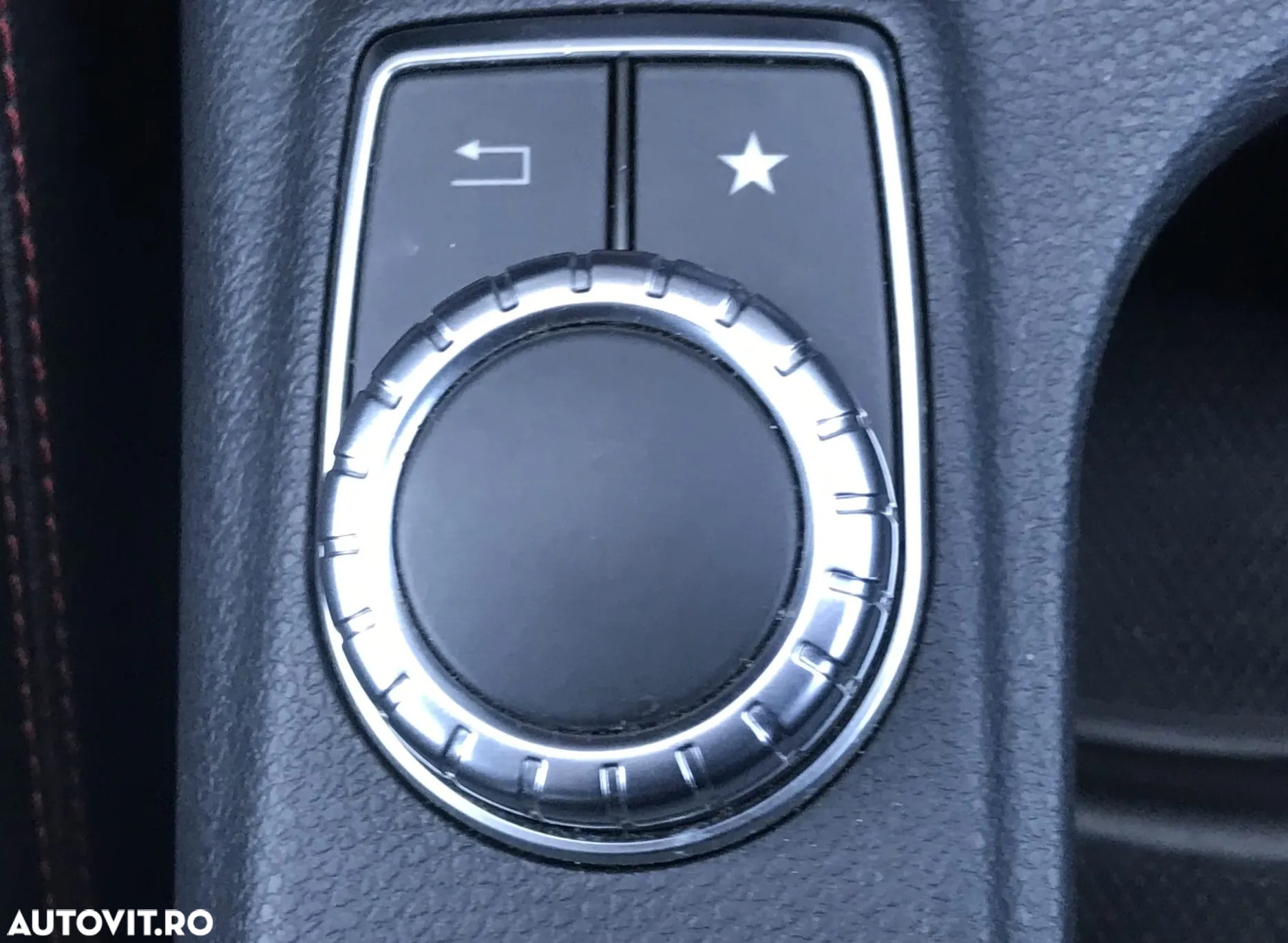 Mercedes-Benz CLA AMG 45 4Matic 7G-DCT - 34