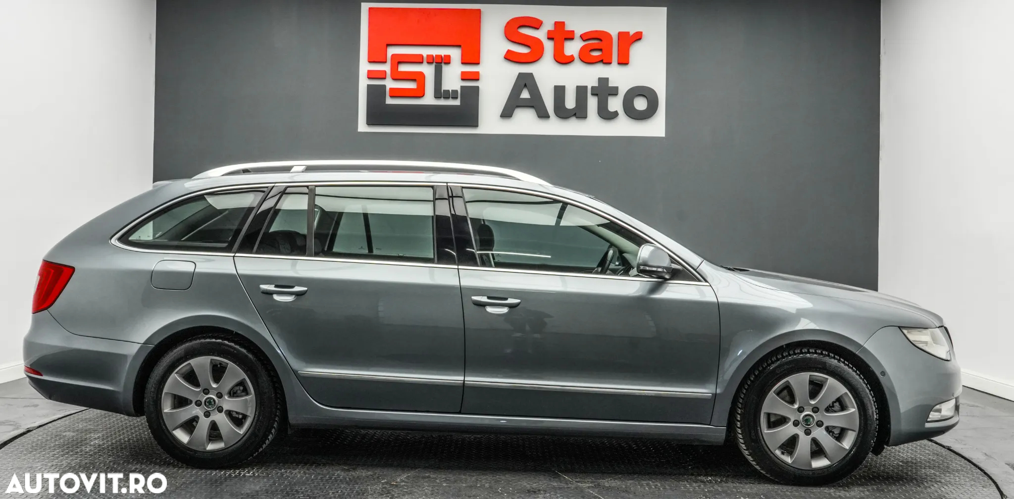 Skoda Superb Combi 1.6 TDI Elegance - 10