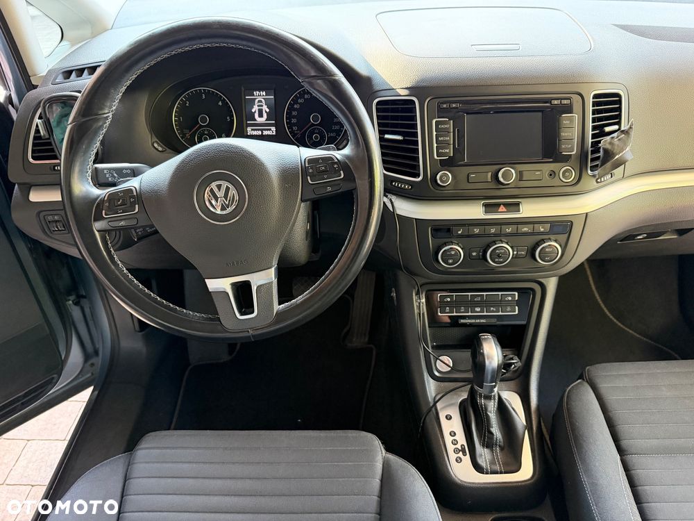 Volkswagen Sharan 2.0 TDI Comfortline DSG - 36