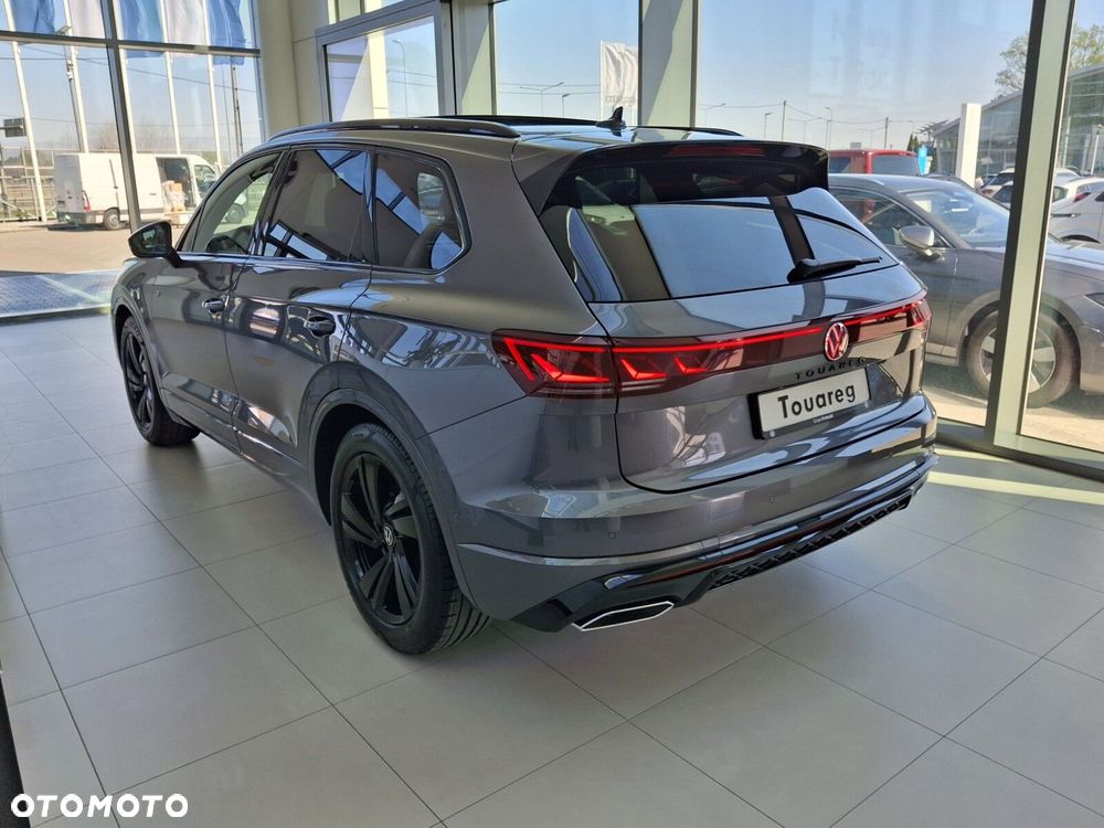 Volkswagen Touareg 3.0 V6 TDI 4Motion R-Line Final Edition - 6
