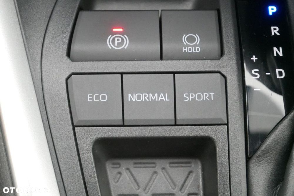 Toyota RAV4 - 23