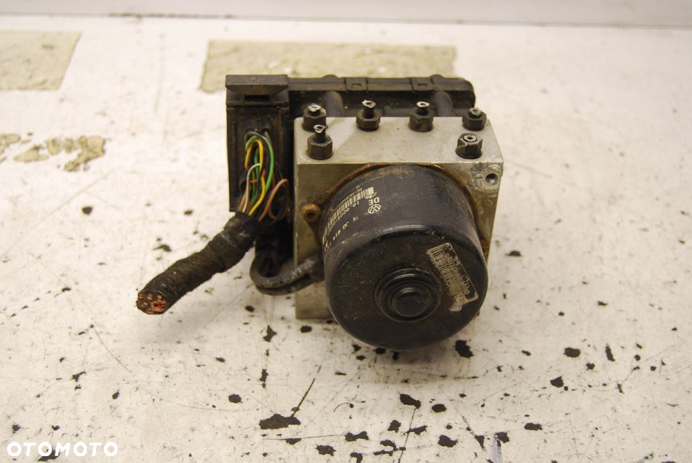 POMPA ABS + STEROWNIK 1J0614117B VW GOLF IV 1.4 16V SEAT SKODA AUDI - 1