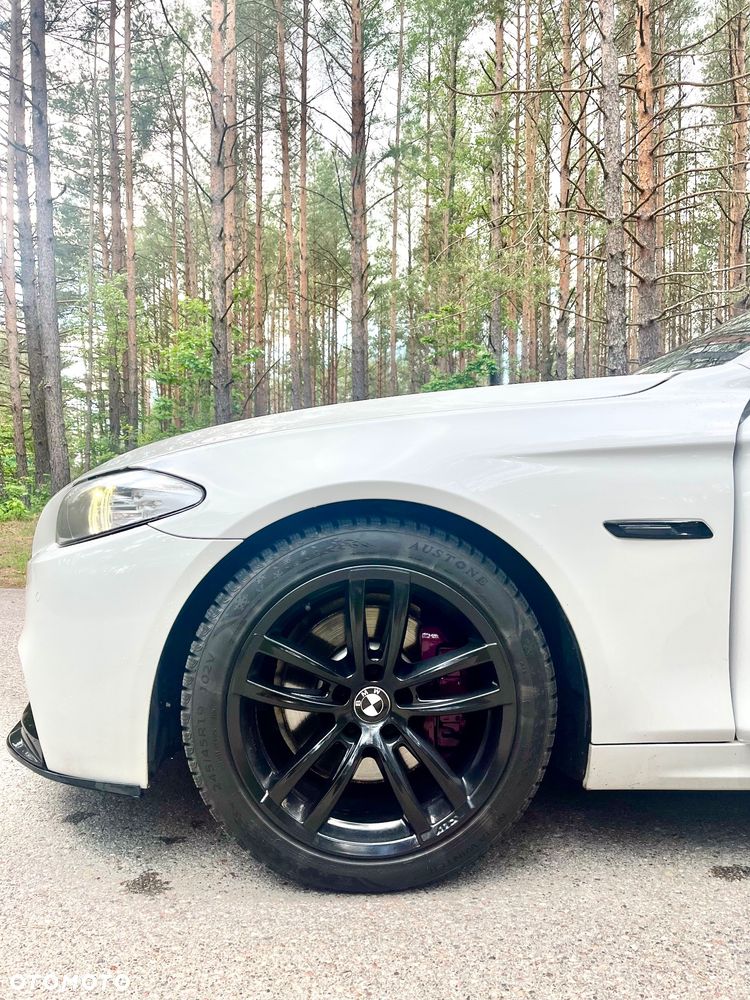 BMW Seria 5 535i - 8