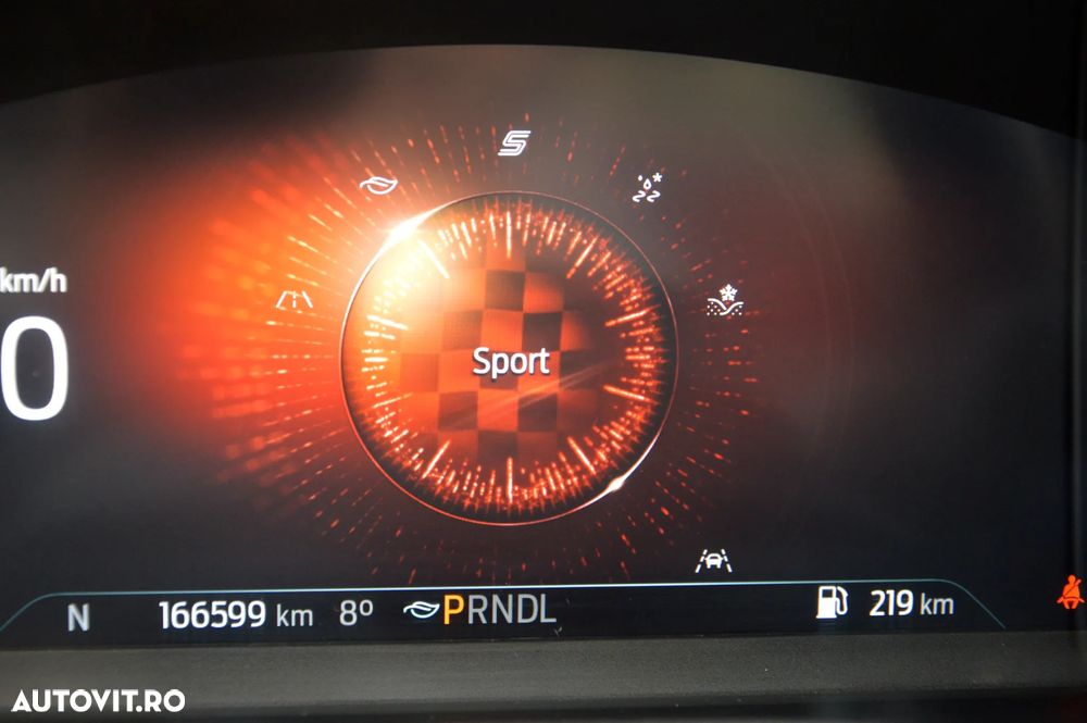 Ford Kuga 2.5 Duratec FHEV FWD Titanium - 39